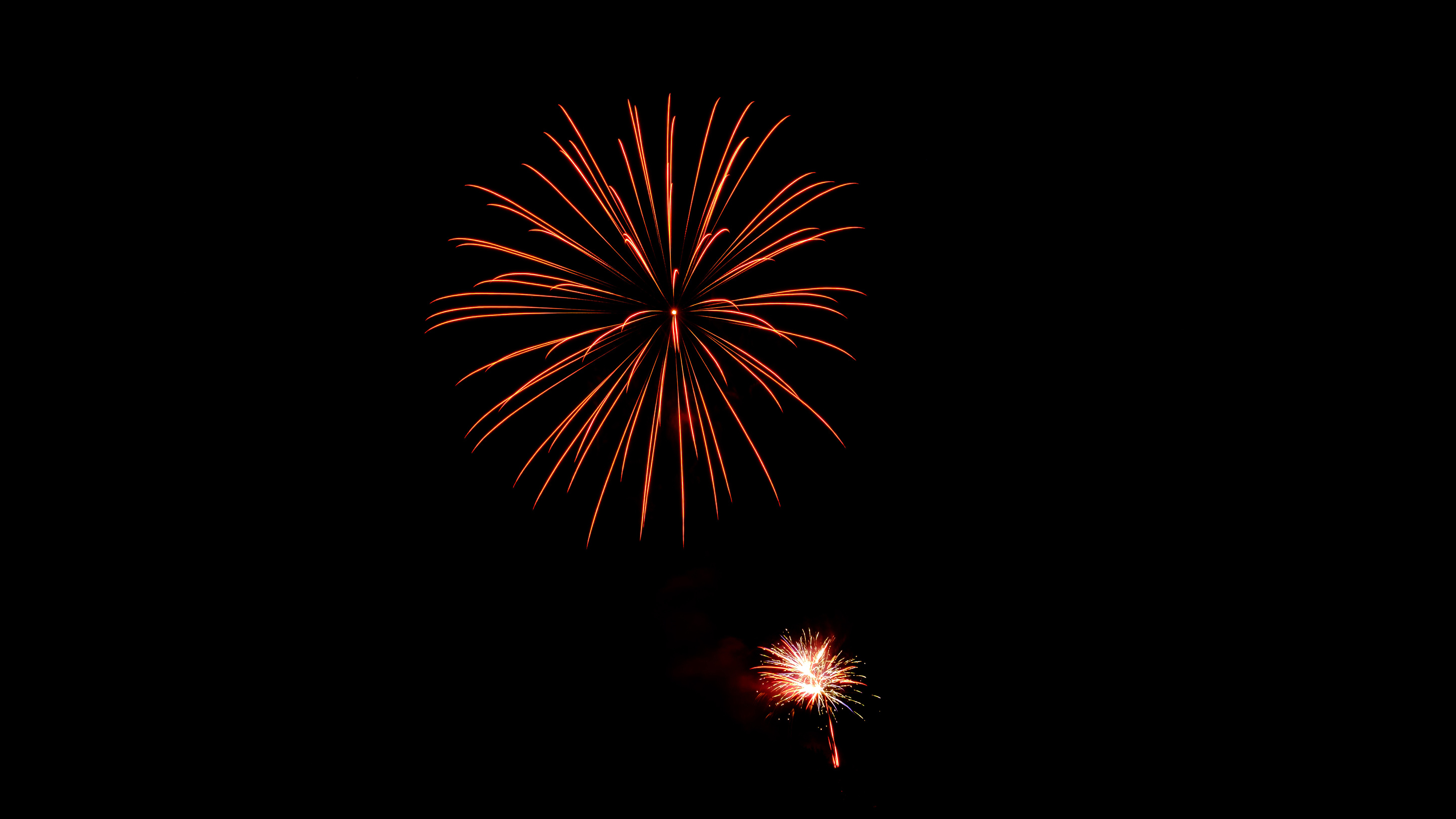 夜空中的烟花新年喜庆风高清大图背景（10张）